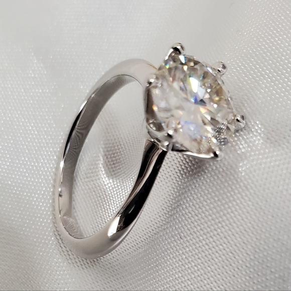 Moissanite 2ct Solitaire Engagement White Gold Plated Ring  Diamond - Picture 6 of 8